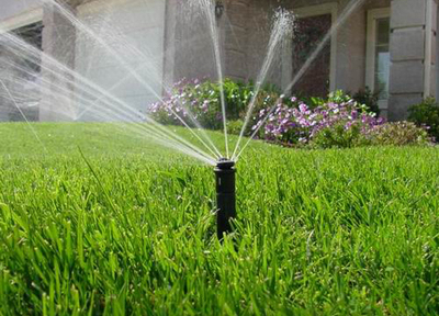 草坪灌溉